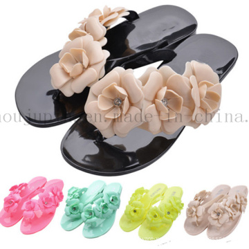 Flip Flop de pantoufles de dames de fleur colorée d&#39;EVA de mode faite sur commande